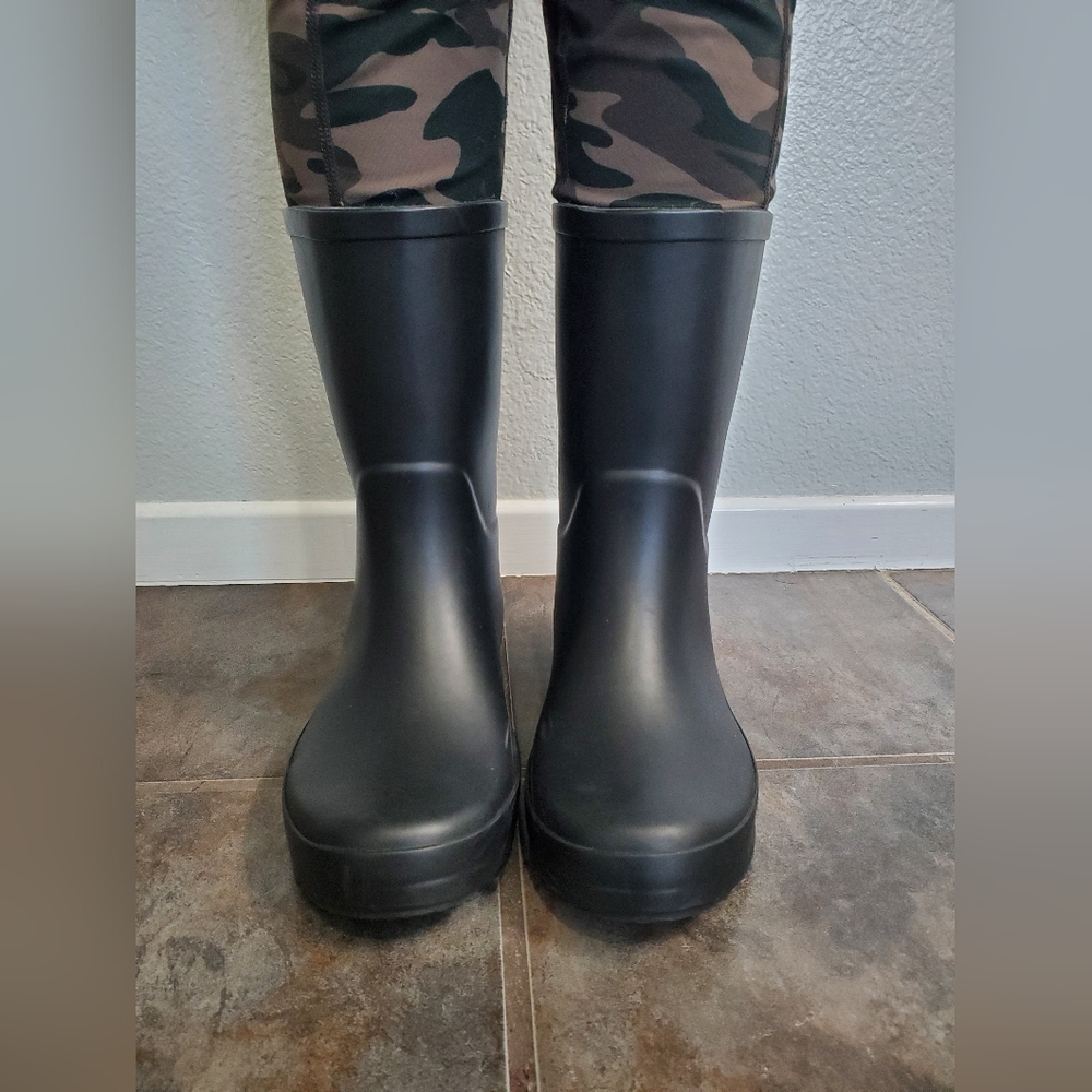 Vicki A New Day Rubber Rain Boots Size 8 WW Target Black